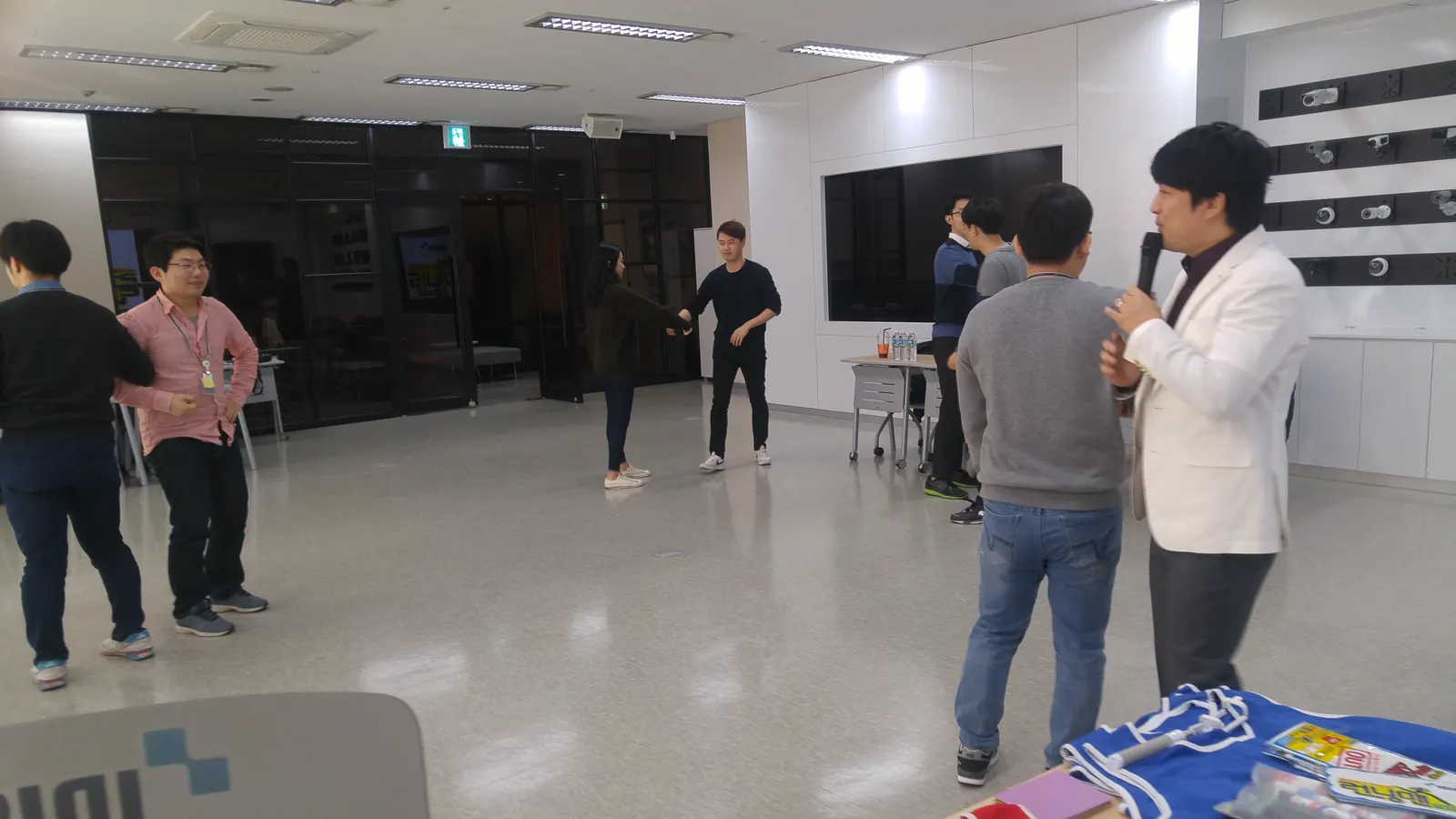 아이디스 런닝맨 현장 사진 1